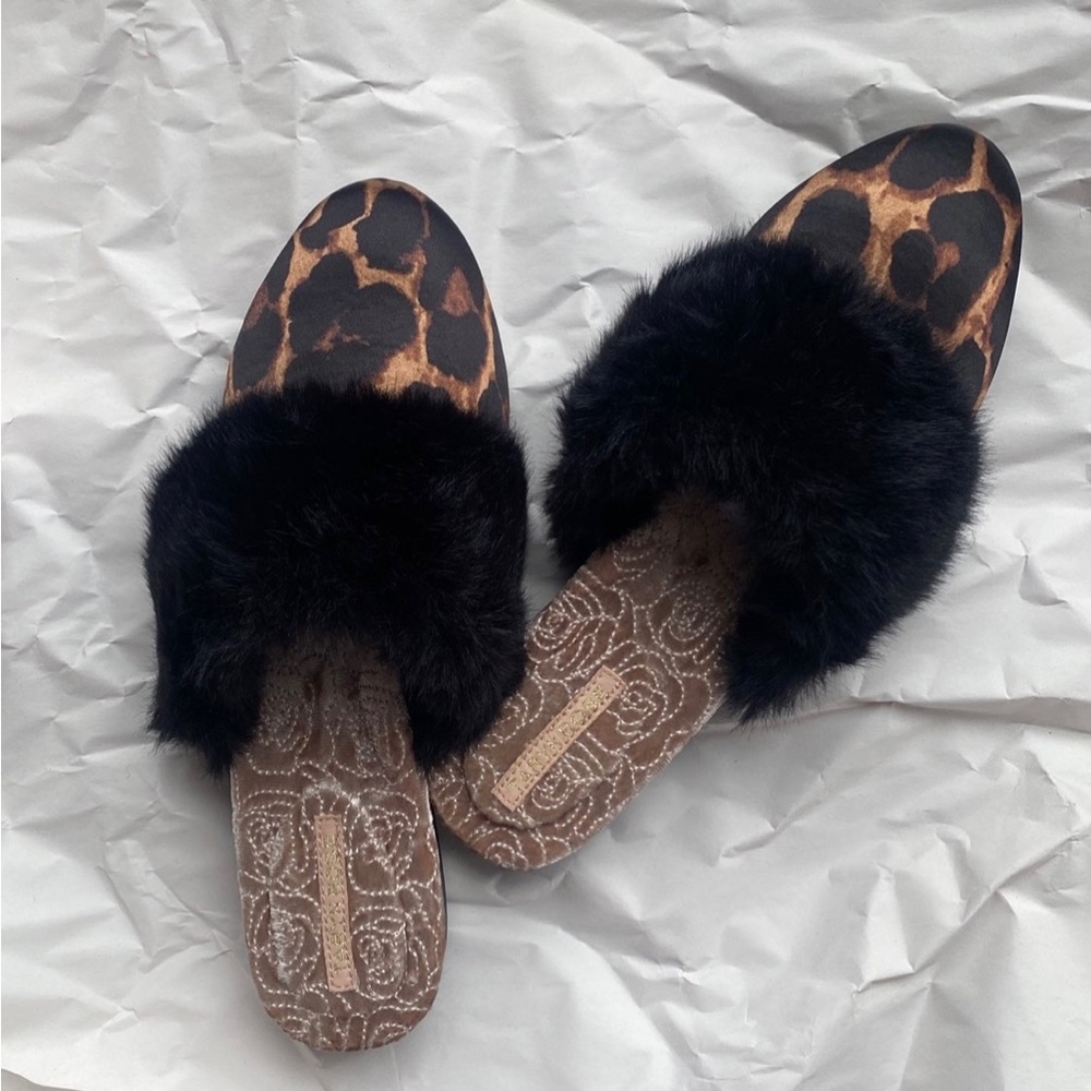🐆🖤Satin and Faux-Fur Slippers🖤🐆